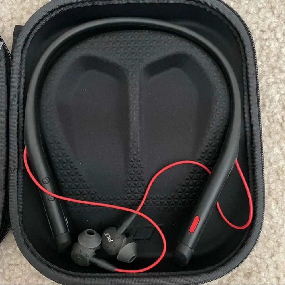 Plantronics 6200UC with USB-C- Like New
